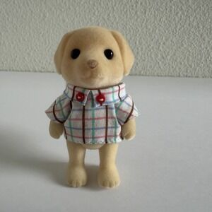 Calico Critters Sylvanian Families Yellow Labrador Dad in Shirt